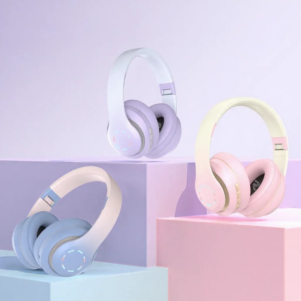 Безжични слушалки над ушите с LED осветление и FM радио