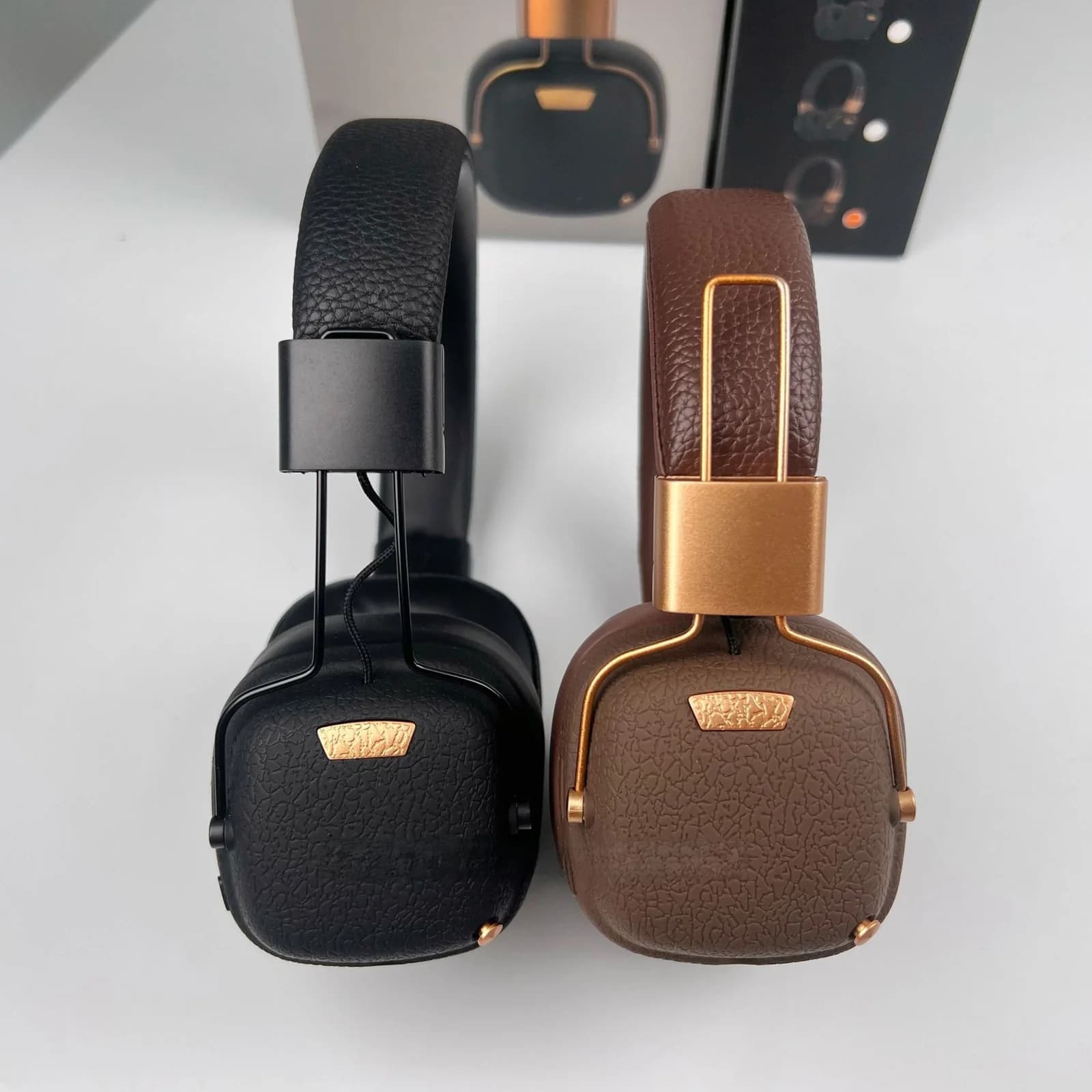 Ретро безжични Bluetooth слушалки тип „на главата“ с EQ звукови режими